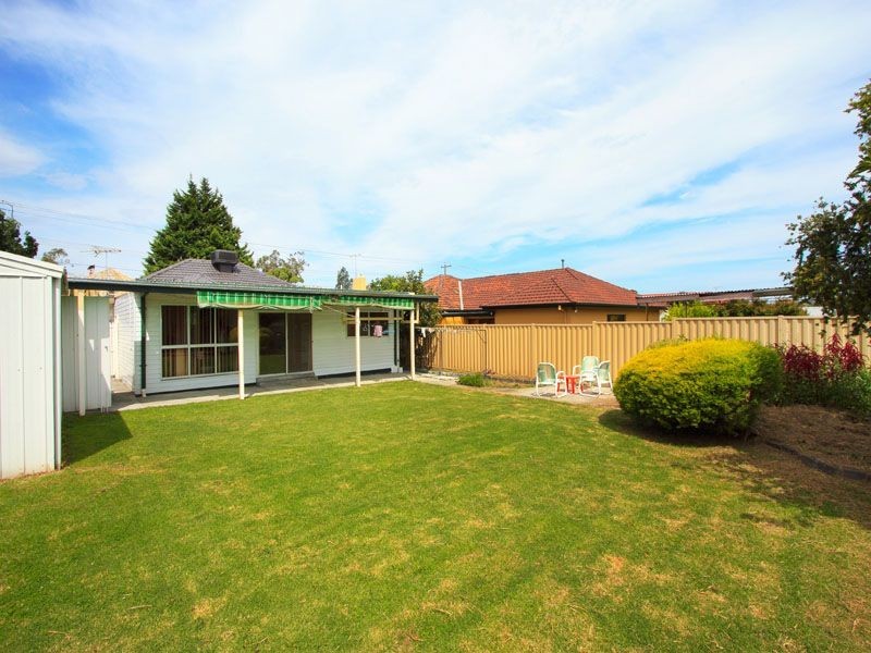1 Prince Charles Street, Clayton VIC 3168