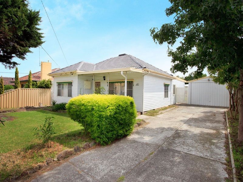 1 Prince Charles Street, Clayton VIC 3168