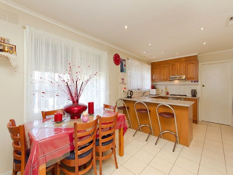 61 Sylvander Street, Clayton South VIC 3169