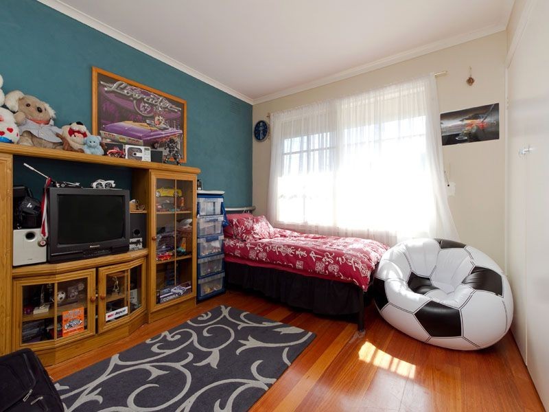 61 Sylvander Street, Clayton South VIC 3169