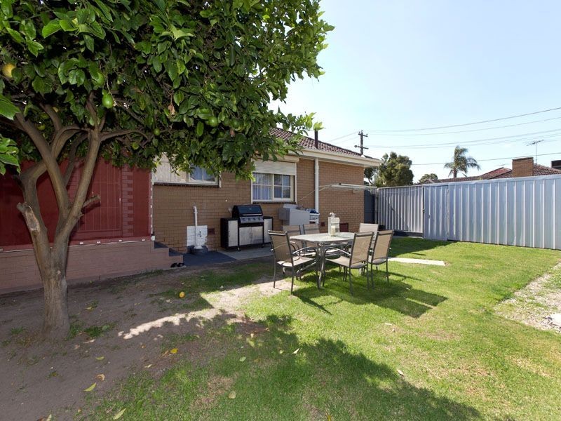 61 Sylvander Street, Clayton South VIC 3169