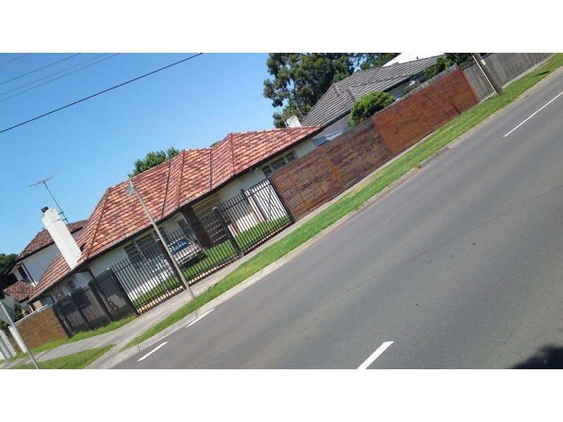 1/1240 North Road, Oakleigh South VIC 3167