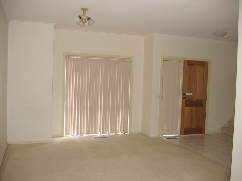 2/52 Evelyn Street, Clayton VIC 3168