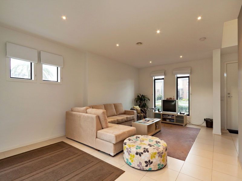 13 Evergreen Boulevard, Clayton South VIC 3169