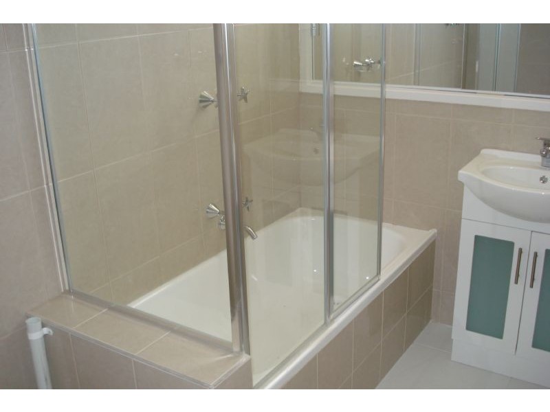 4/14 Browning Avenue,, Clayton South VIC 3169