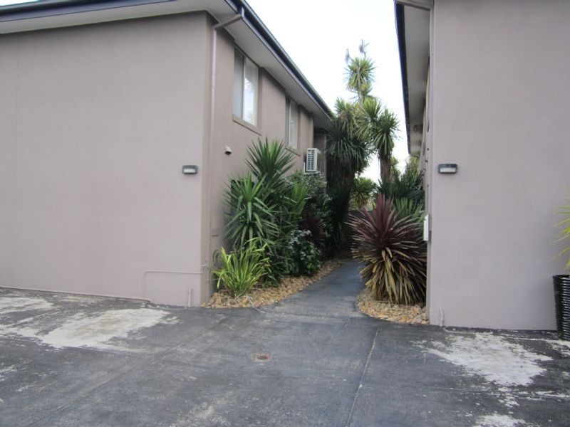 2/6 Olinda Grove, Oakleigh South VIC 3167