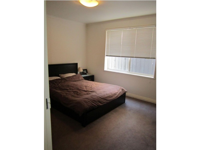 2/6 Olinda Grove, Oakleigh South VIC 3167