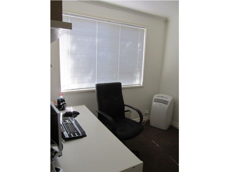 2/6 Olinda Grove, Oakleigh South VIC 3167