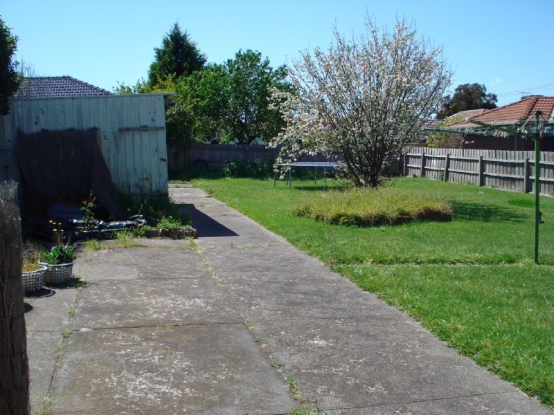 37 Margaret Street, Clayton VIC 3168