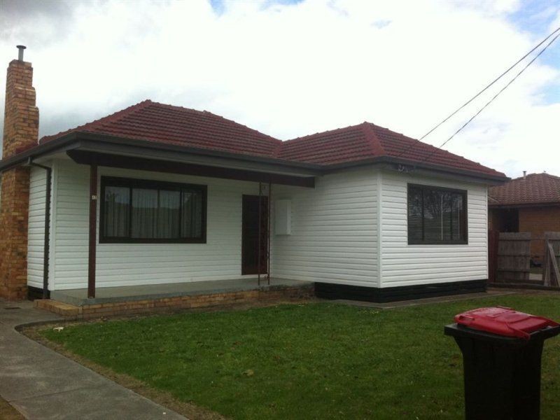 42 Bevan Avenue, Clayton South VIC 3169