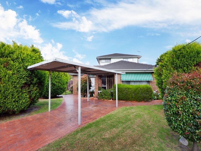 12A Bellavista Crescent, Clayton South VIC 3169