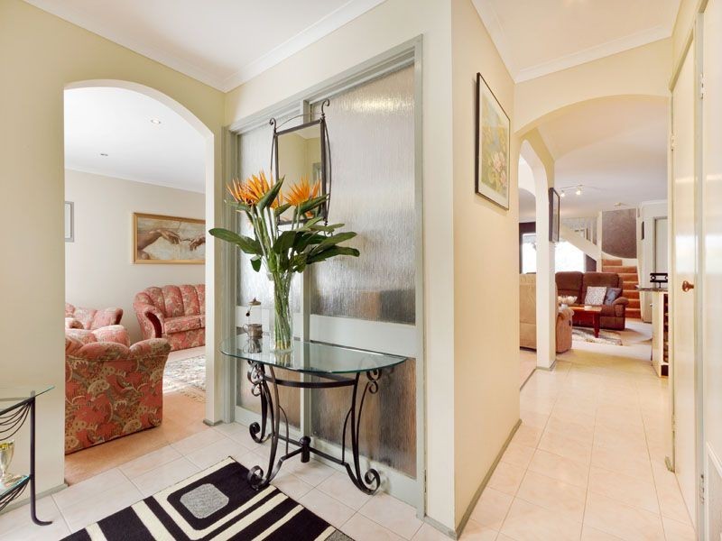 12A Bellavista Crescent, Clayton South VIC 3169