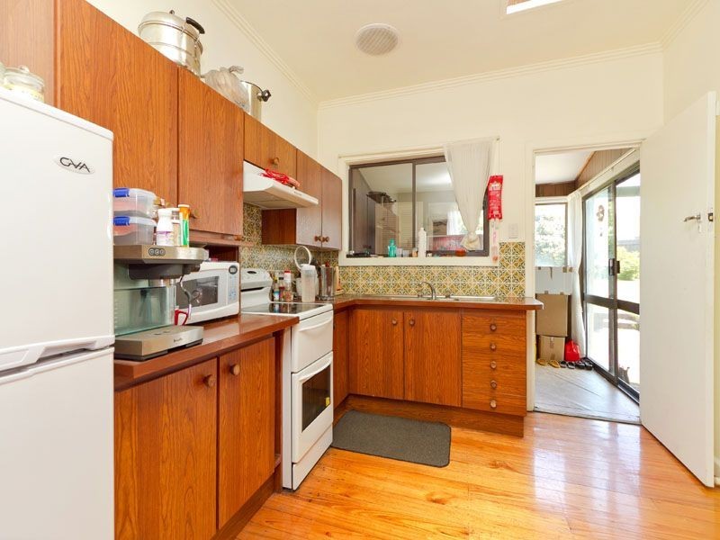 73 Prince Charles Street, Clayton VIC 3168