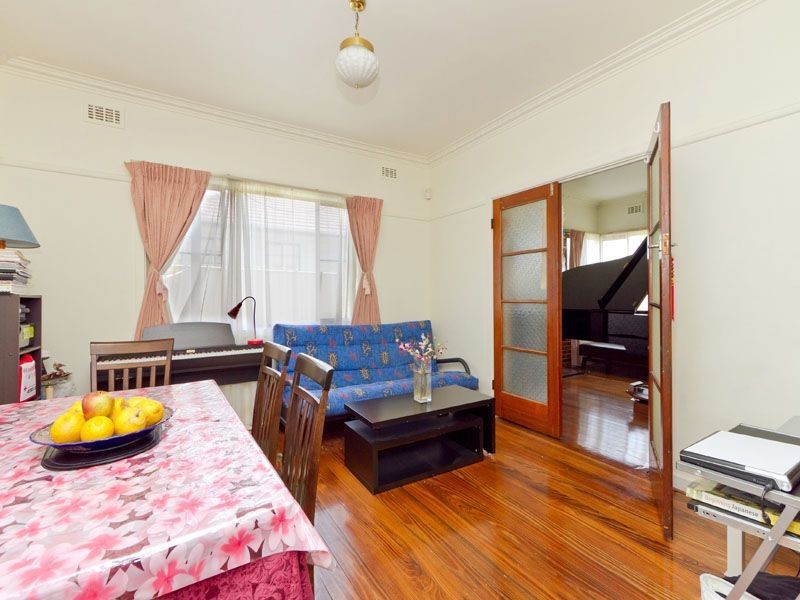 73 Prince Charles Street, Clayton VIC 3168