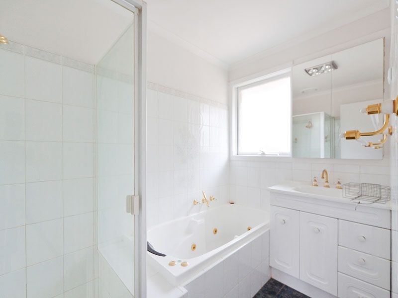 130  Clarinda Road, Clarinda VIC 3169