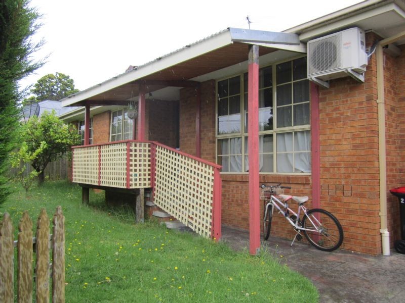 4 Jeanette Street, Clayton South VIC 3169