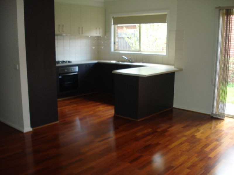 2/13 Rosebank Ave, Clayton South VIC 3169