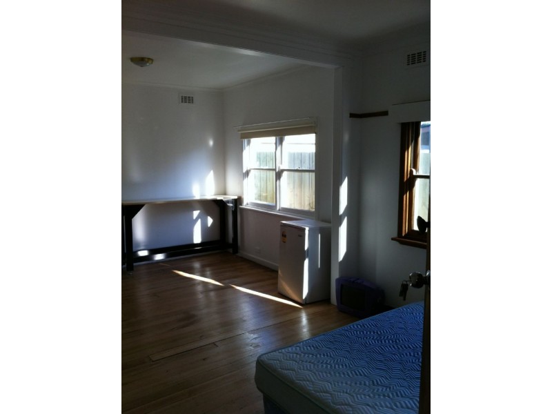 1/3 ROOM 4 , SECOND STREET, Clayton South VIC 3169