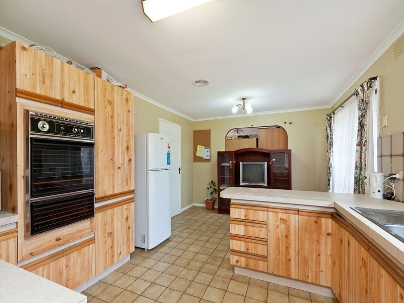 3/16-18 Newport Road, Clayton South VIC 3169