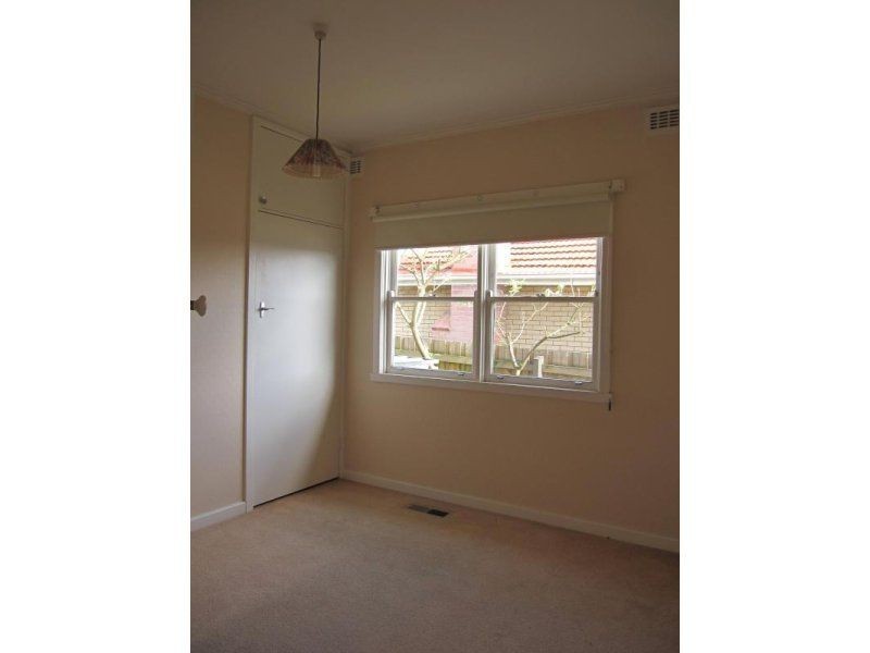 1/19 Banksia Street, Clayton VIC 3168