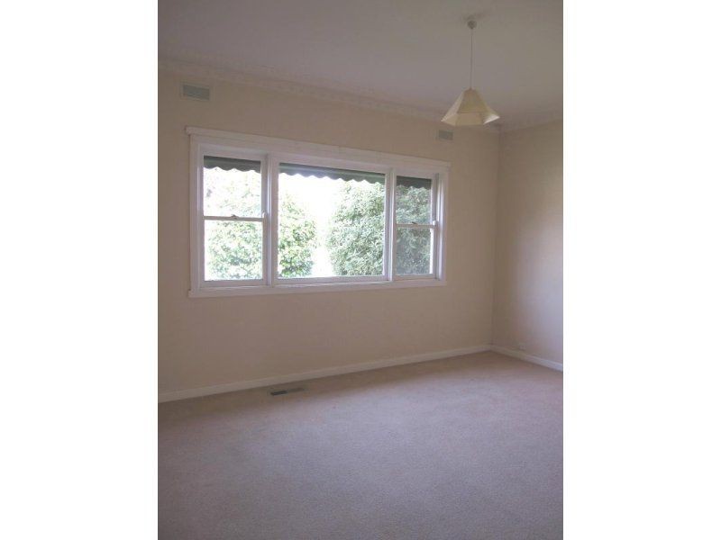 1/19 Banksia Street, Clayton VIC 3168