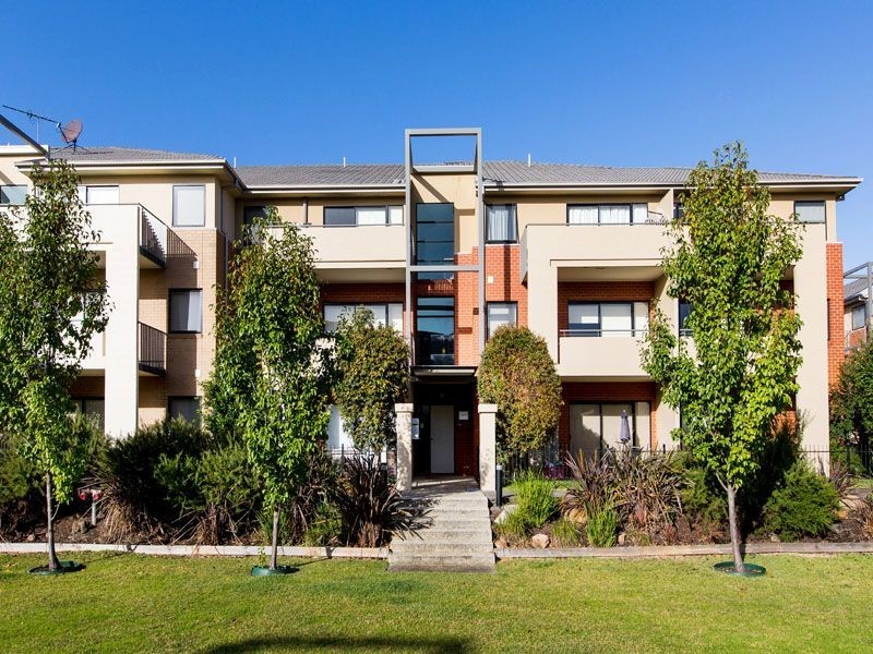 7/2 Greenfiled Drive, Clayton VIC 3168