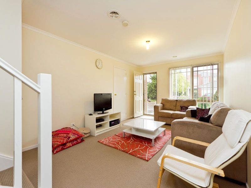 21 Crown Close, Oakleigh East VIC 3166