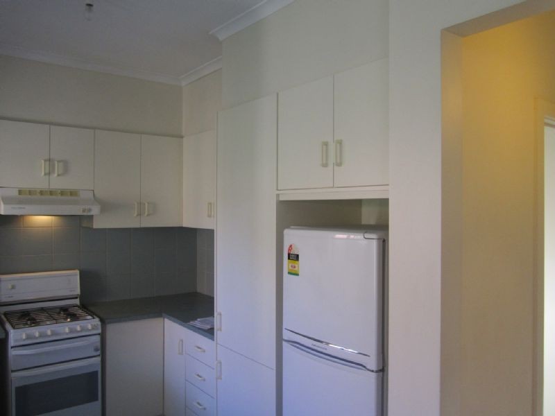 2/5 Glenbrook Avenue, Clayton VIC 3168