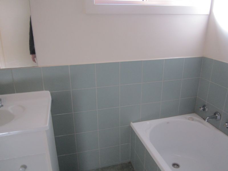 2/5 Glenbrook Avenue, Clayton VIC 3168