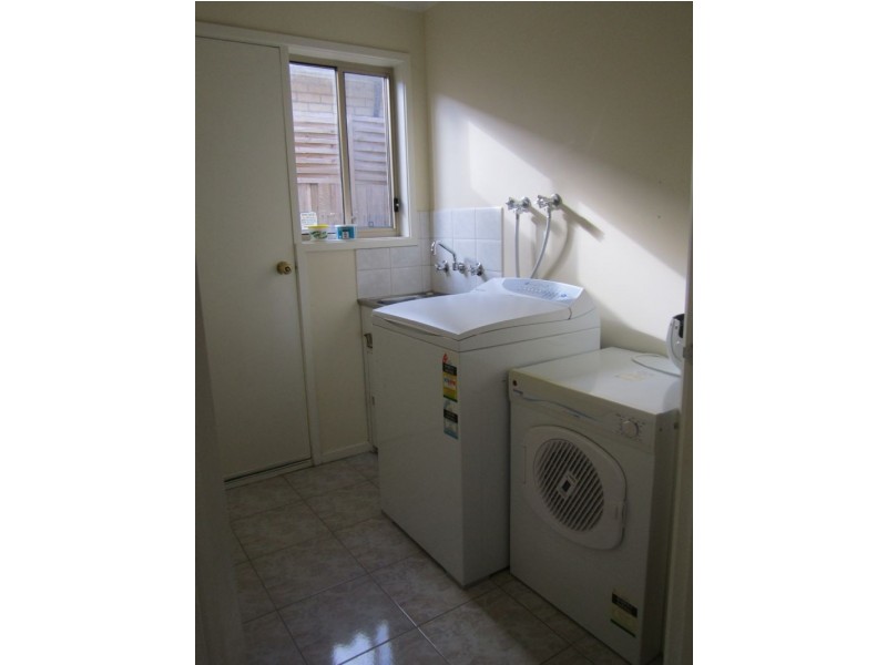 2/6 Murdo Road, Clayton VIC 3168