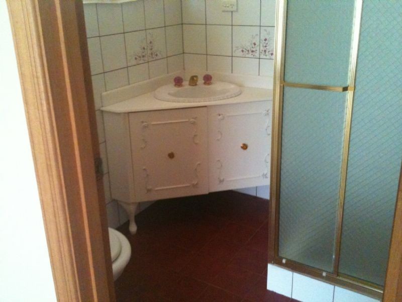 49 Ivanhoe Street, Glen Waverley VIC 3150