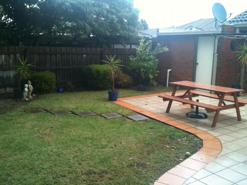 2/6 Murdo Road, Clayton VIC 3168