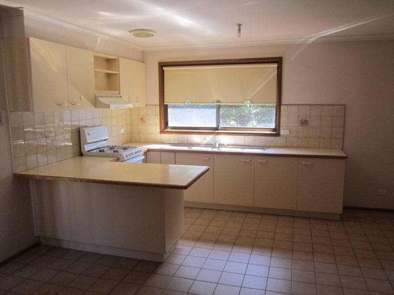 2/241 Westall Road, Clayton South VIC 3169