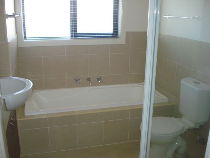 1/143 Moriah Street, Clayton VIC 3168