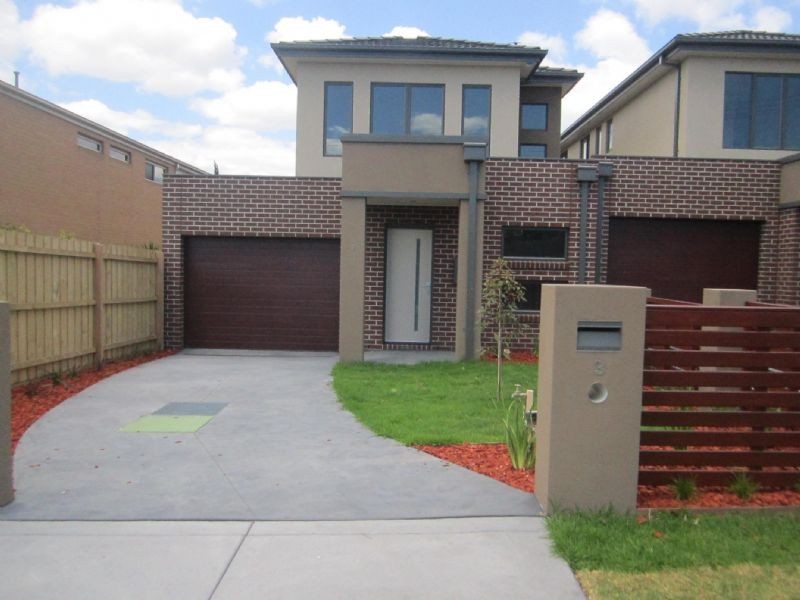 3/4 Rowson Grove, Clarinda VIC 3169