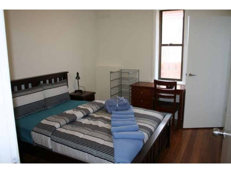 Room 5/70 Kanooka Grove, Clayton VIC 3168