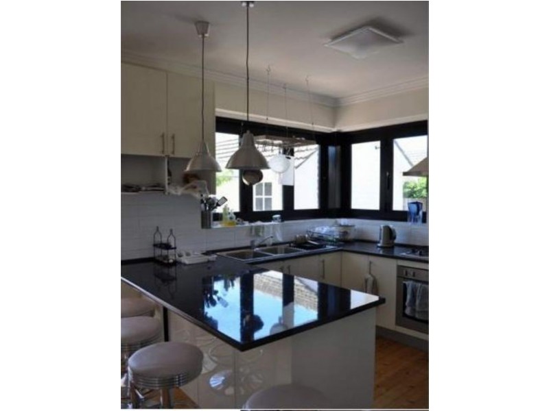 Room 5/70 Kanooka Grove, Clayton VIC 3168