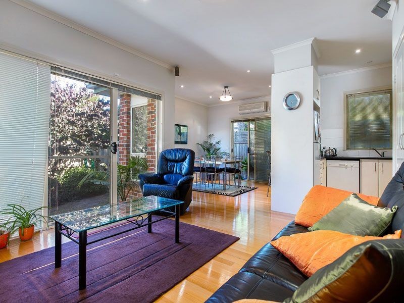 6/12-14 Surrey Crescent, Oakleigh East VIC 3166