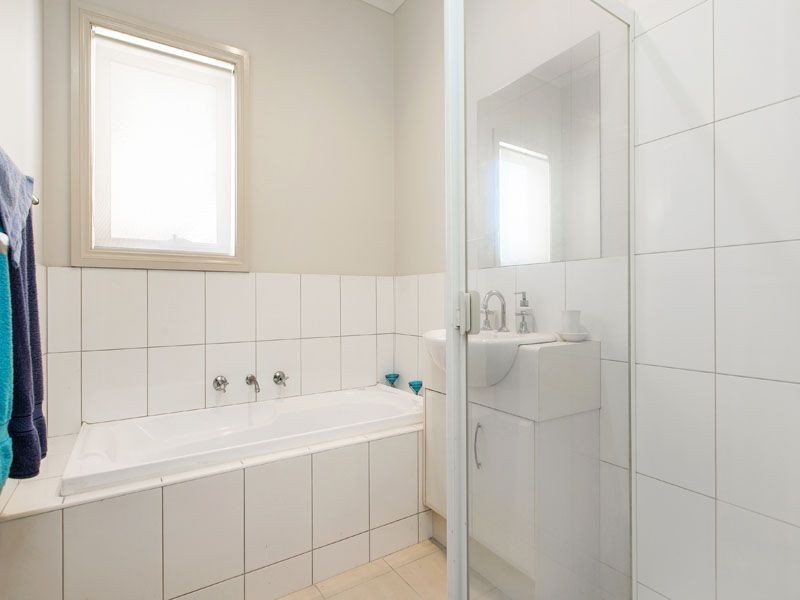 6/12-14 Surrey Crescent, Oakleigh East VIC 3166