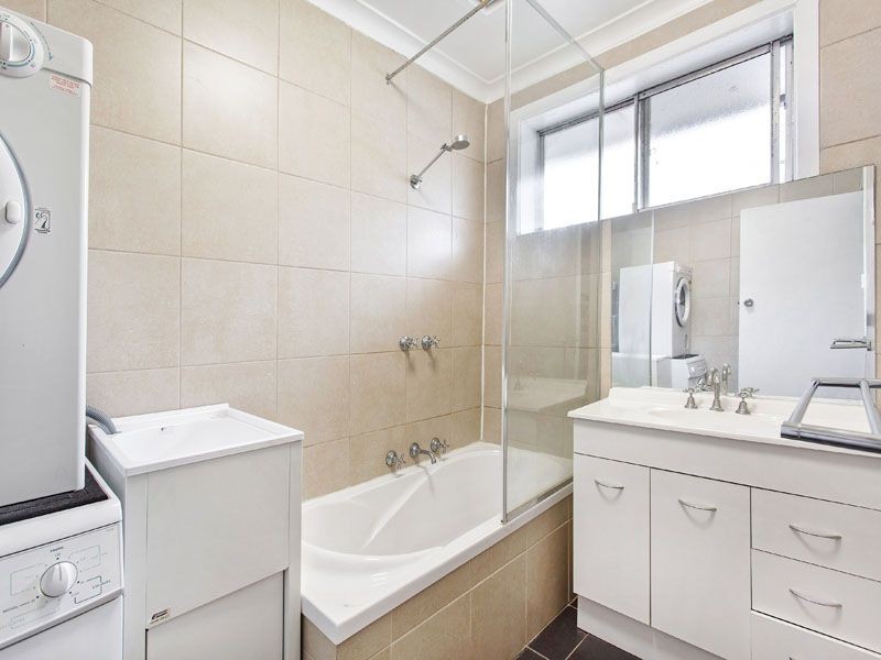 3/10 Bettina Street, Clayton VIC 3168