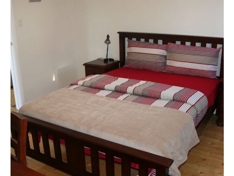 Room 6/70 Kanooka Grove, Clayton VIC 3168