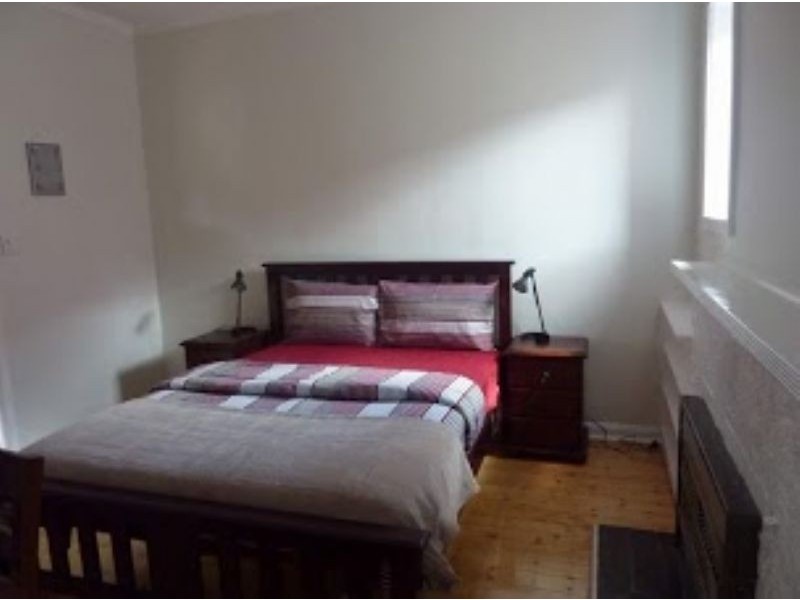 Room 6/70 Kanooka Grove, Clayton VIC 3168