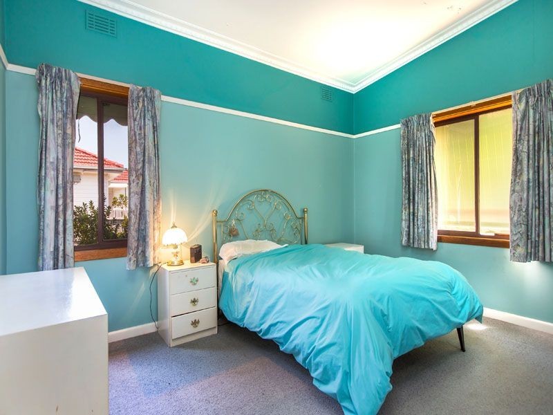 92 View Street, Clayton VIC 3168