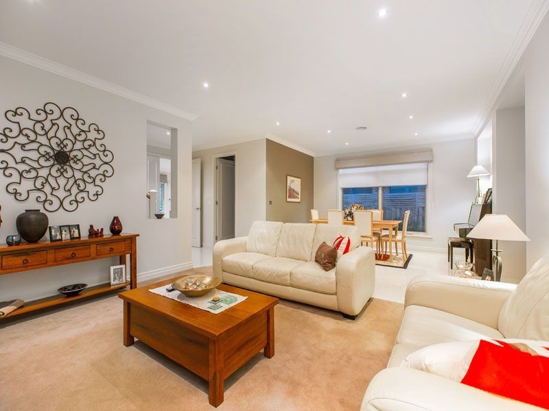 43 Springs Road, Clayton South VIC 3169