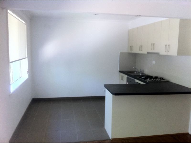 4/12 Bettina Street, Clayton VIC 3168