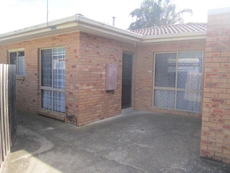 2/3 Andrew Street, Springvale VIC 3171