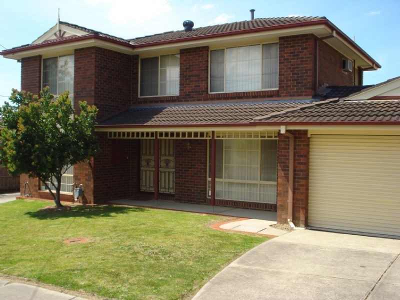 1/4 Hammence Street, Glen Waverley VIC 3150