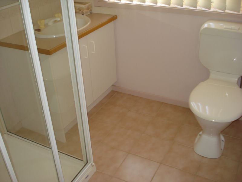 1/4 Hammence Street, Glen Waverley VIC 3150