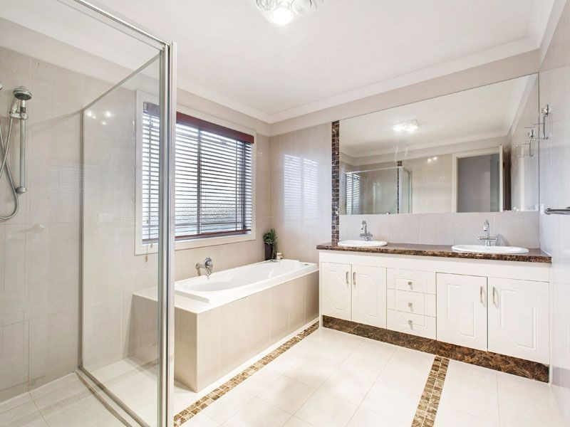 47 Glenelg Drive, Clayton South VIC 3169