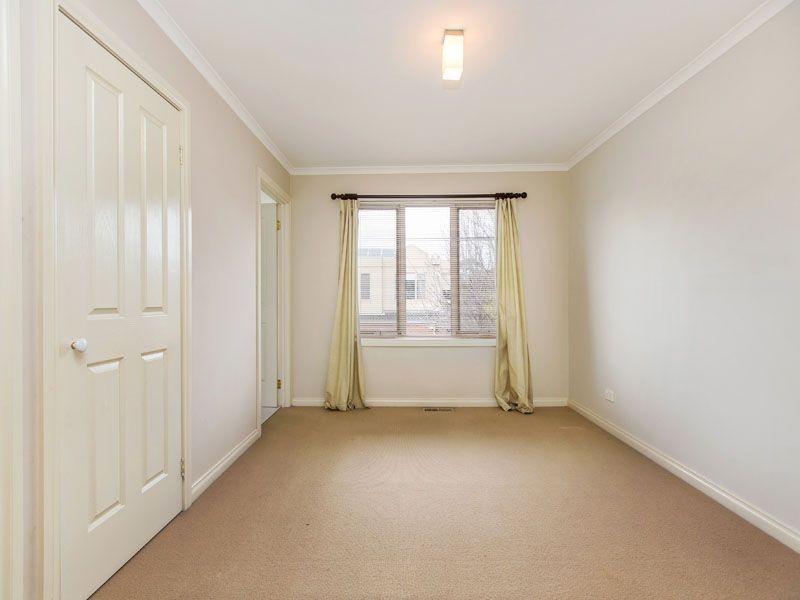 24/6 Willgilson Court, Oakleigh VIC 3166